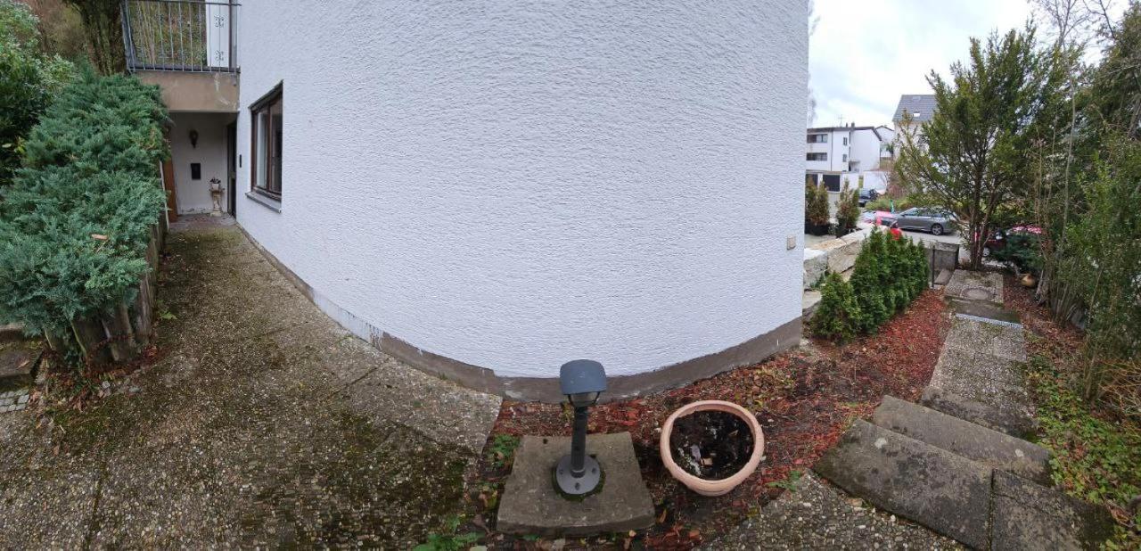 Schoene Wohnung Am Georgenberg Reutlingen Exterior foto