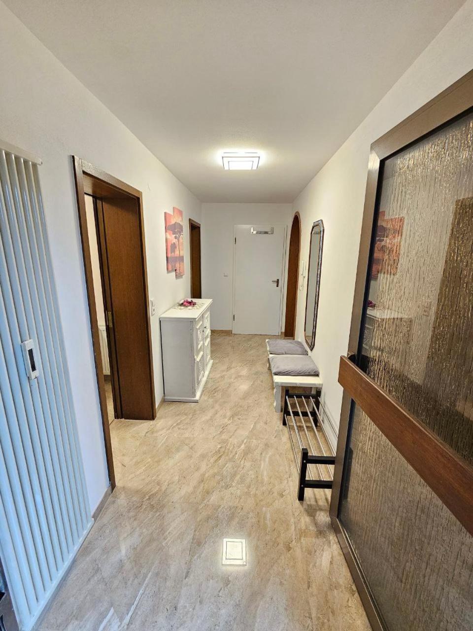Schoene Wohnung Am Georgenberg Reutlingen Exterior foto