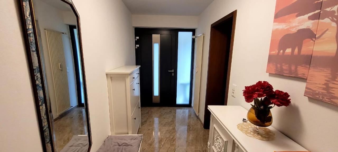 Schoene Wohnung Am Georgenberg Reutlingen Exterior foto
